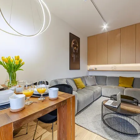 Nad Jeziorem Dlugim Lesna # 28 * أولشتين