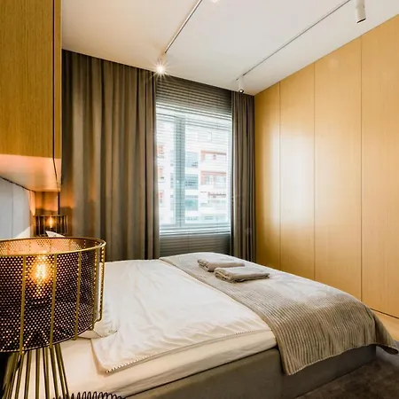 Nad Jeziorem Dlugim Lesna # 28 أولشتين